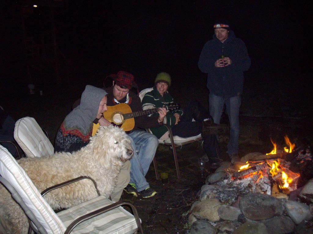 Lake Trail Guesthouse Cumberland Bagian luar foto