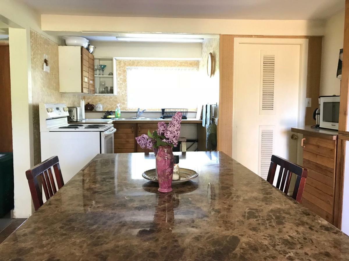 Lake Trail Guesthouse Cumberland Bagian luar foto